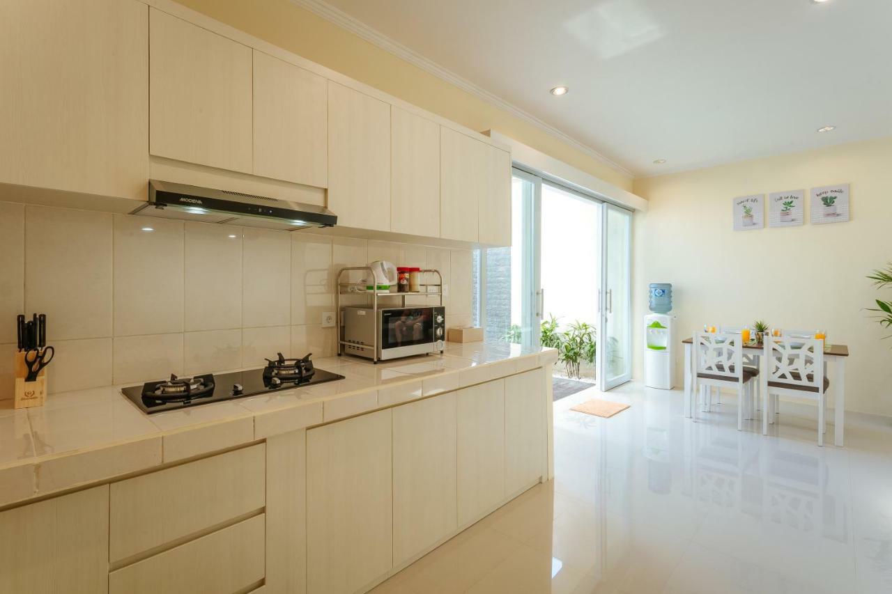 Villa Julie Seminyak (Bali)